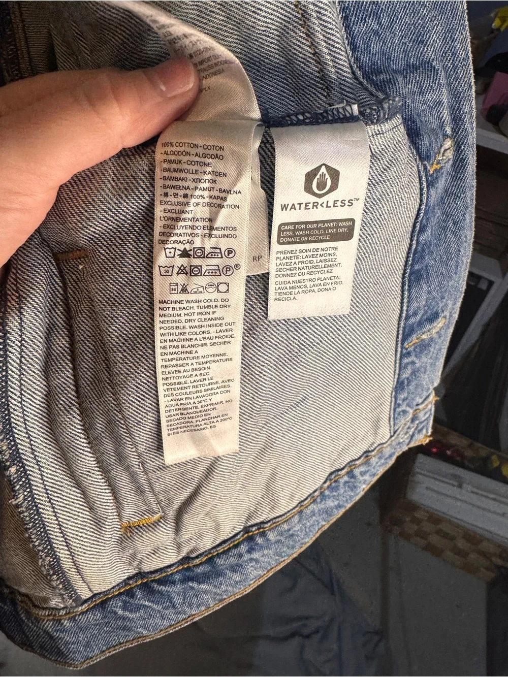 Levi's Light Blue Denim Trucker Jacket - Picture 5 of 5